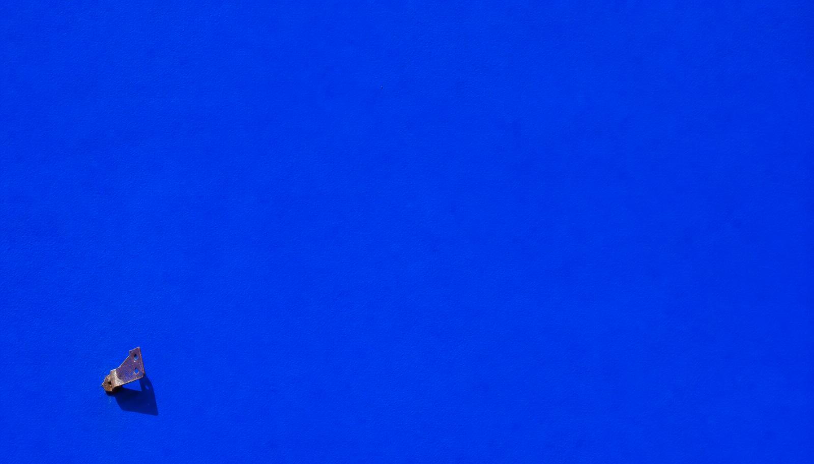 Ultramarine colour field