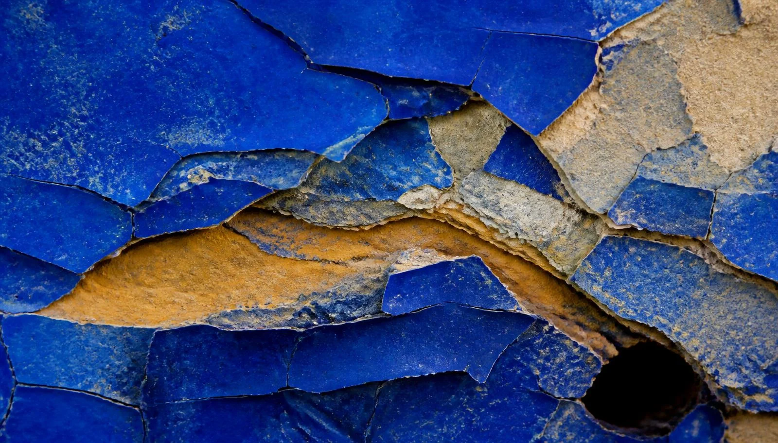 Layers, lifting — a colour field with a history under it